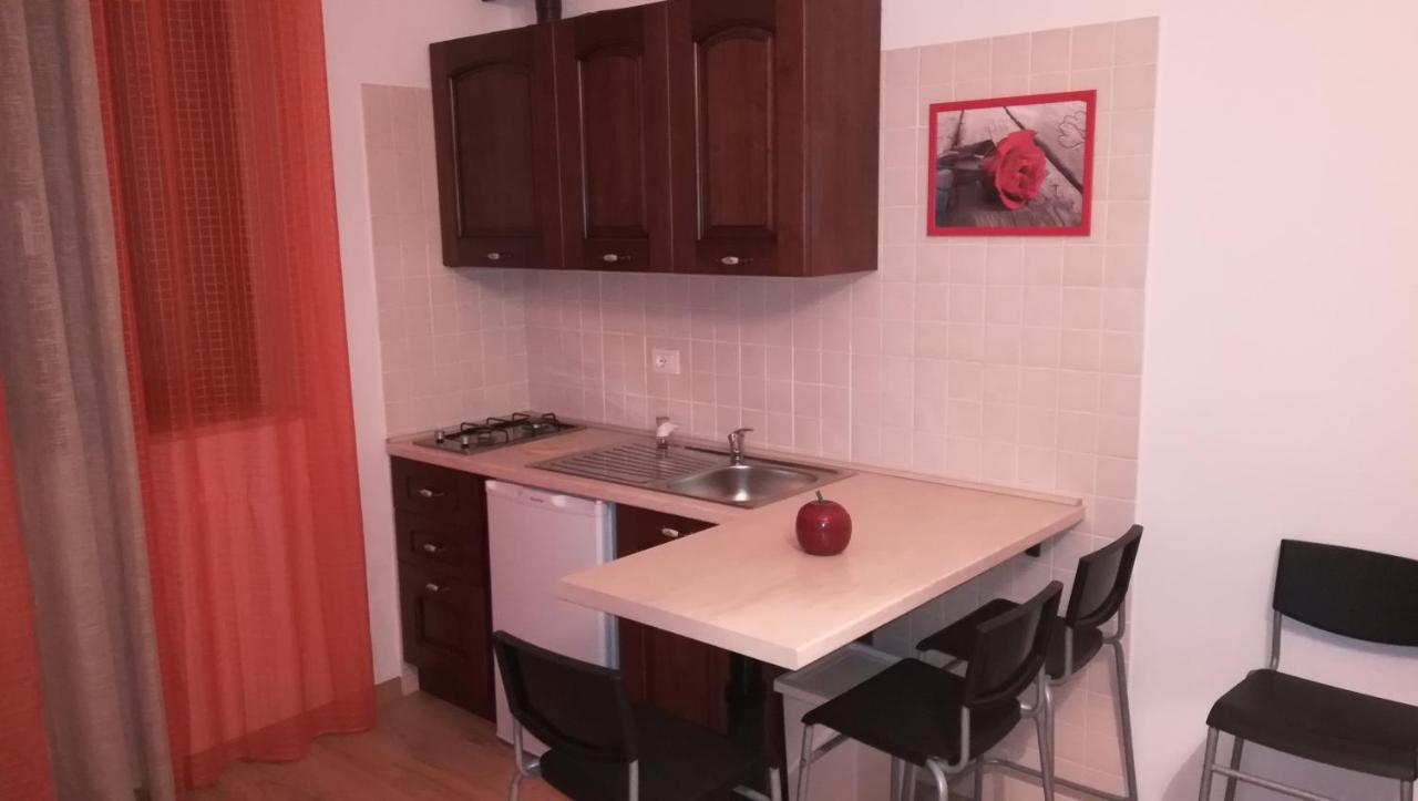 Aparthotel Eremo Del Dotto Alberobello Zimmer foto
